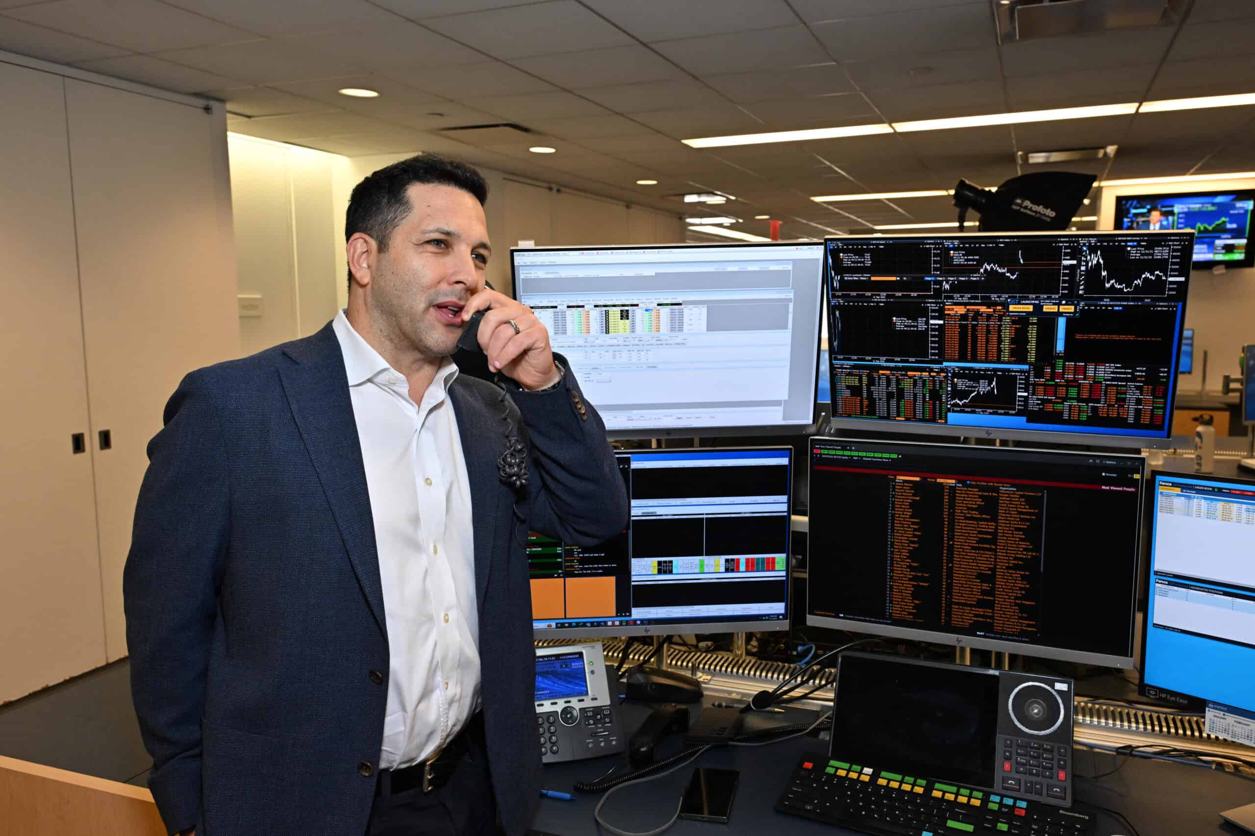 Adam Schefter Reveals What He's Hearing About Steelers, Aaron Rodgers
